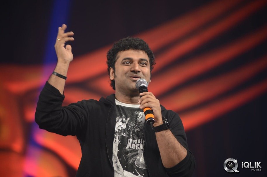 1-Nenokkadine-Movie-Audio-Release